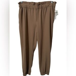 Bar III Trendy Plus Size Paperbag-Waist Jogger Dress Pants Warm Ginger 1X NWT